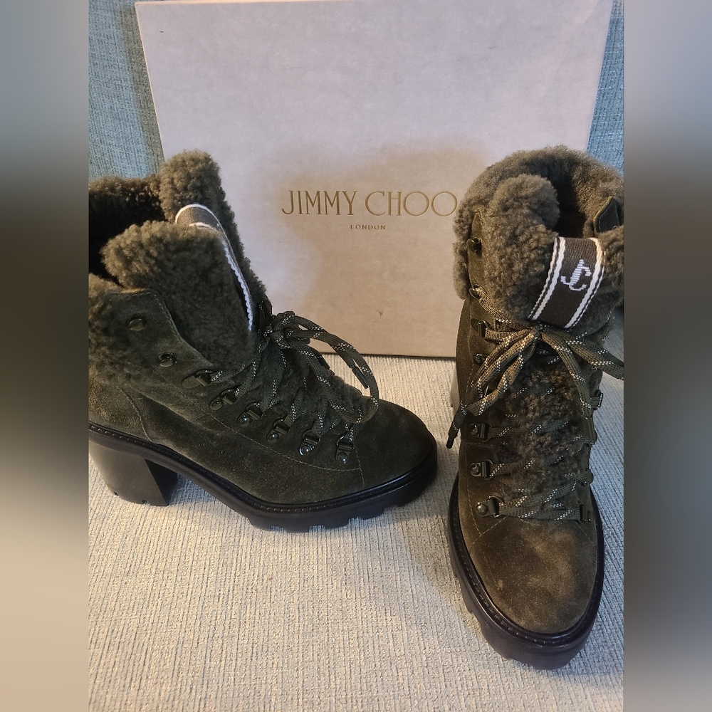 JIMMY CHOO ESHE 65 SHEARLING HIKING BOOTIES IN SEAWEED/SEAWEED SZ 39